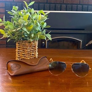 Ray Ban blue/gold Aviators NWOT